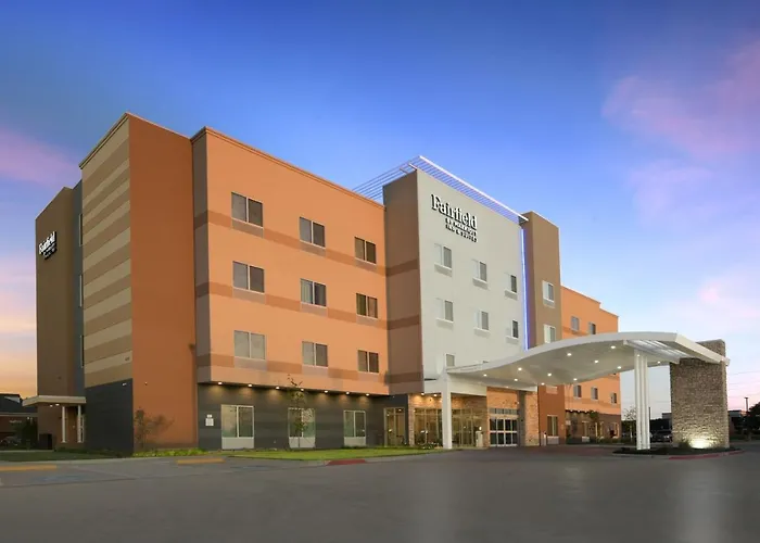 Fairfield By Marriott Inn & Suites Dallas East