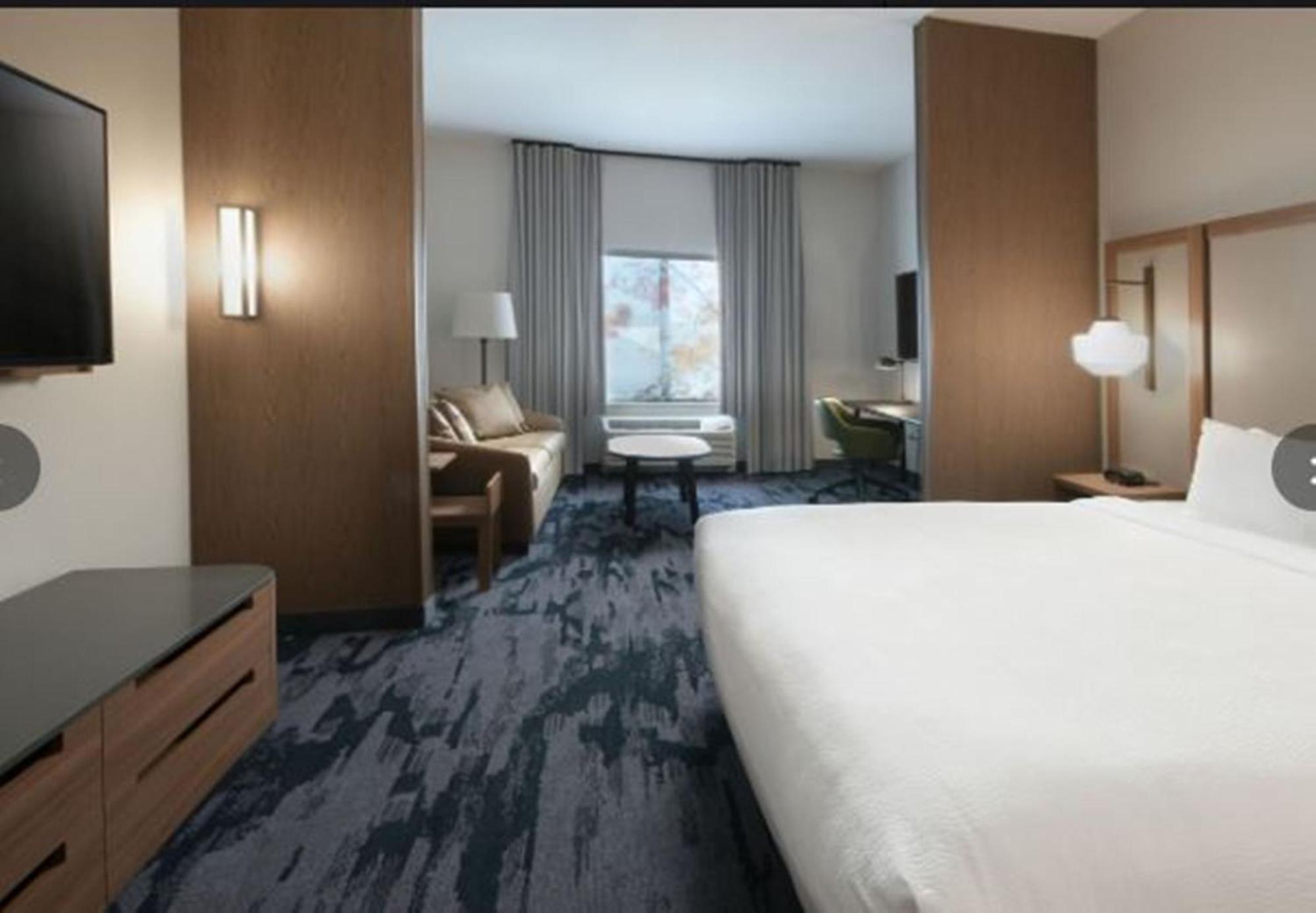 Fairfield By Marriott & East Hotel Dallas